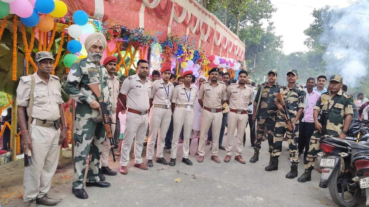 कड़ी सुरक्षा व्यवस्था के बीच मनाया लोक आस्था का महापर्व छठ