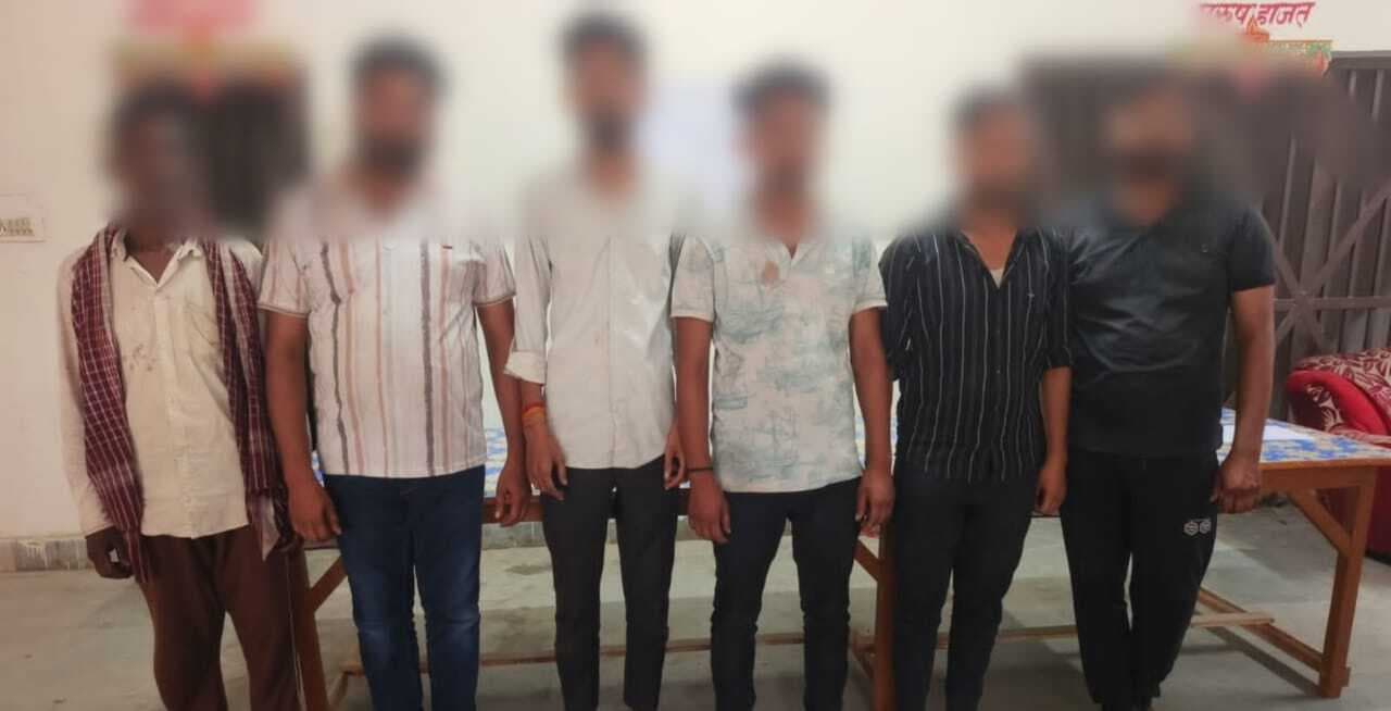 छह जुआरियों को पुलिस ने किया गिरफ्तार