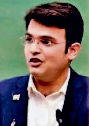 बीरभूम के नये जिलाधिकारी धवल जैन ने संभाला पदभार