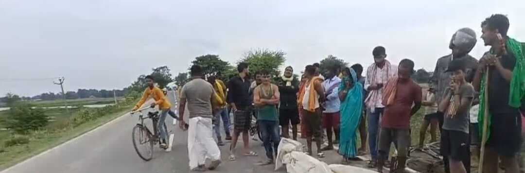 पिकअप से कुचल कर साइकिल सवार की दर्दनाक मौत