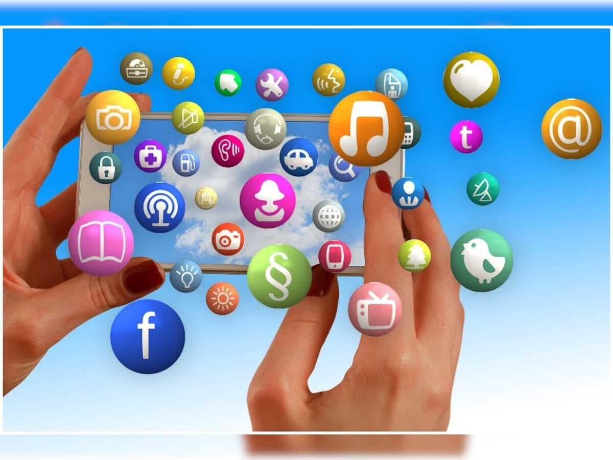 सोशल मीडिया बना चुनाव का अखाड़ा,समर्थन और विरोध का दौर शुरू