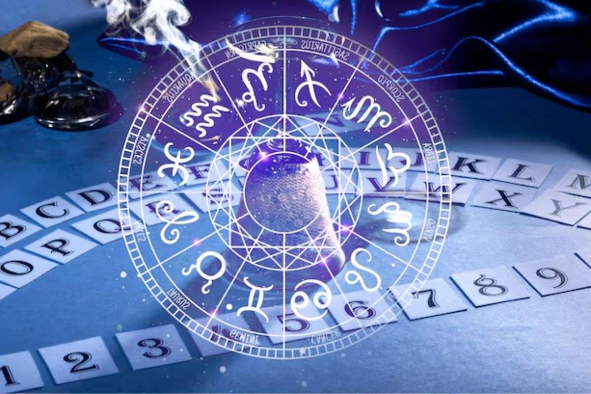 Aaj Ka Rashifal: किस राशि पर बरसेगी किस्मत, किसे रहेगा सतर्क रहने का संकेत, पढ़ें मेष से लेकर मीन राशि का आज 22 नवंबर 2025 का राशिफल