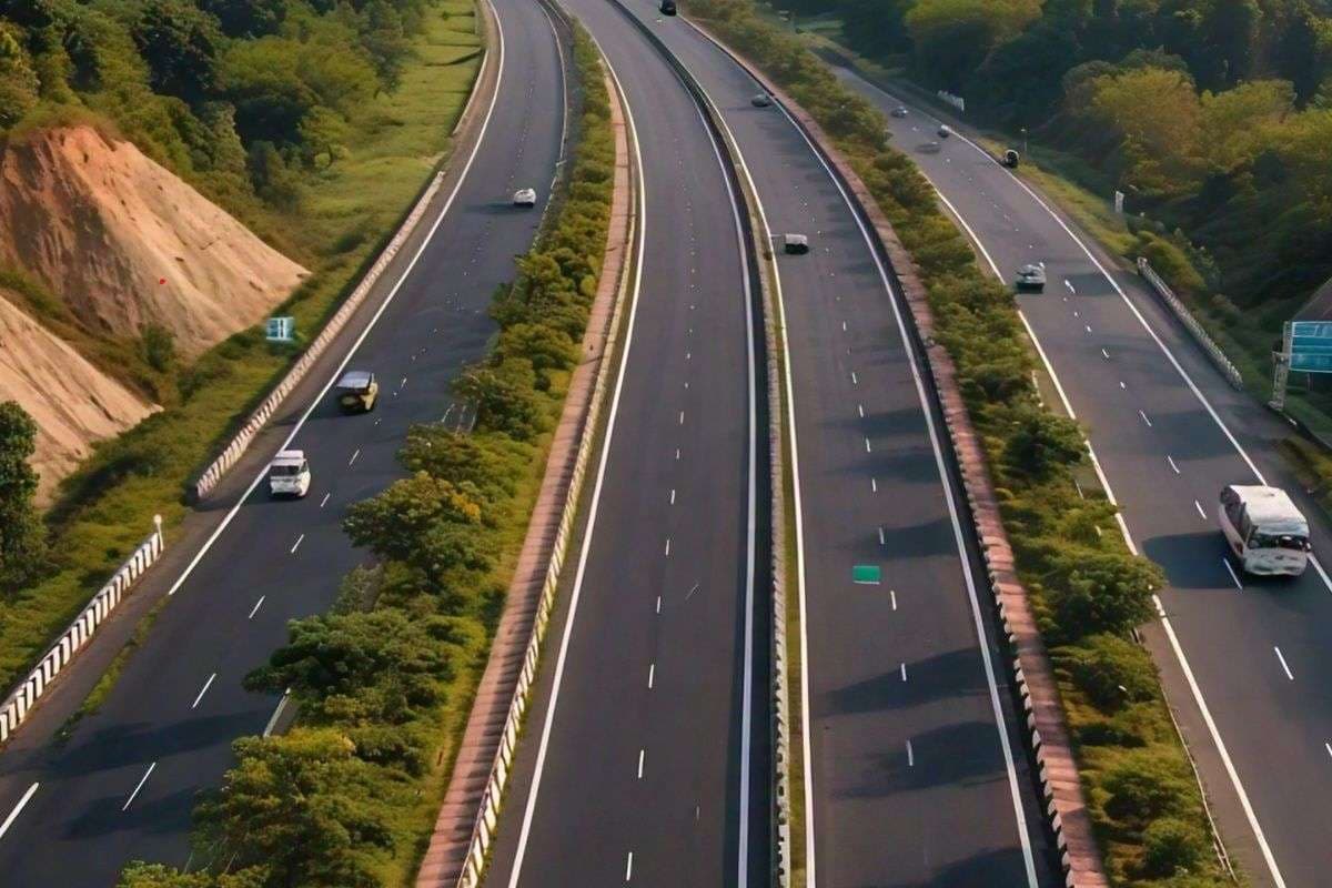 Expressway In Bihar: बिहार के 8 जिलों से गुजरने वाले एक्सप्रेसवे का कहां तक पहुंचा है काम? यहां जानिये पूरा अपडेट