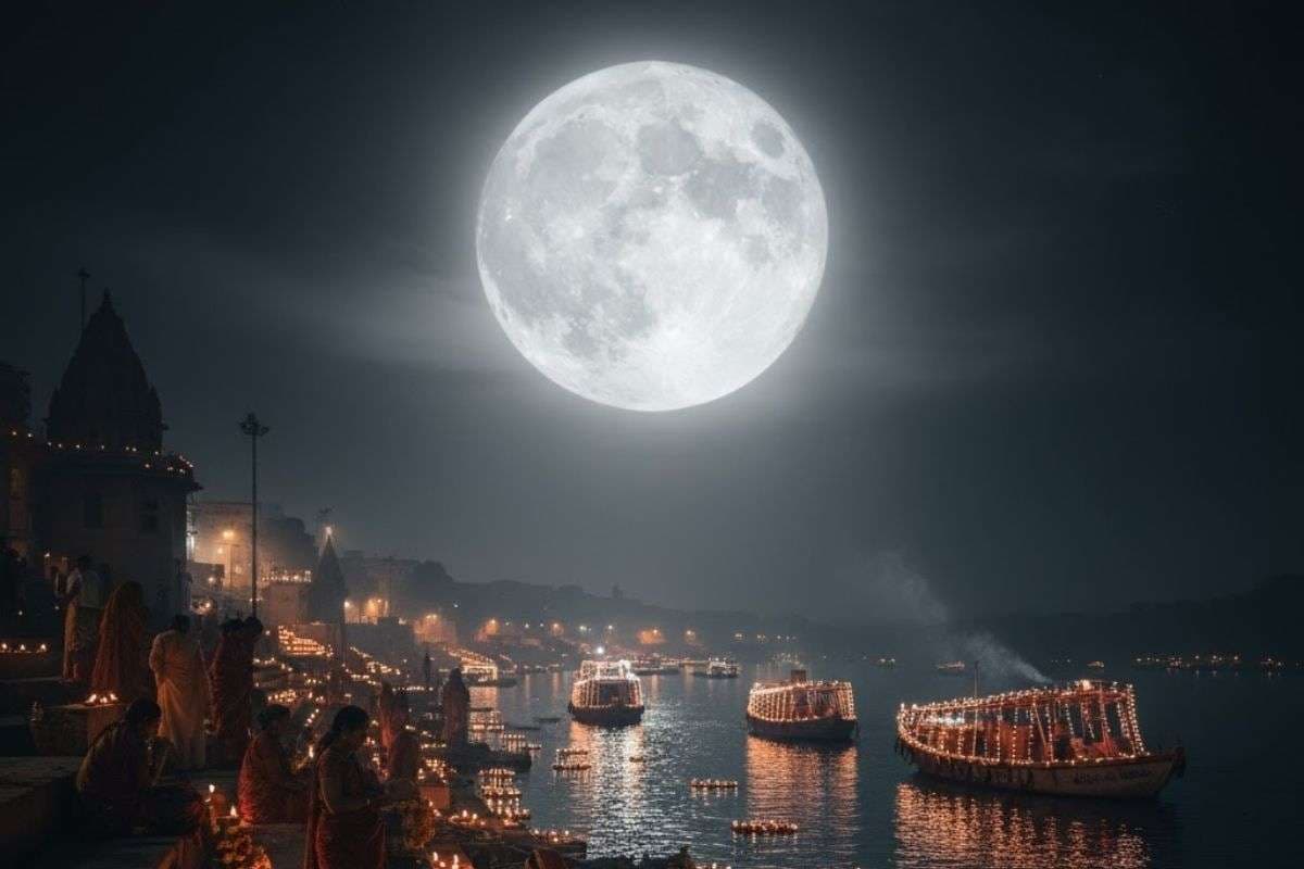 Kartik Purnima 2025 Upay: आज रात दिखेगा साल का सबसे बड़ा चांद, सुपरमून की रोशनी में जरूर करें ये उपाय, चमक सकती है किस्मत