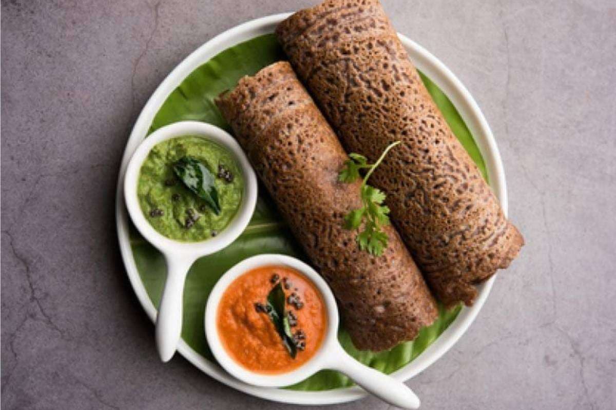How to make crispy masala ragi dosa at home