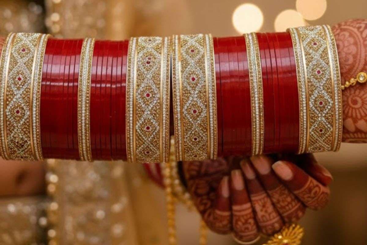 Red Bridal Chura Design