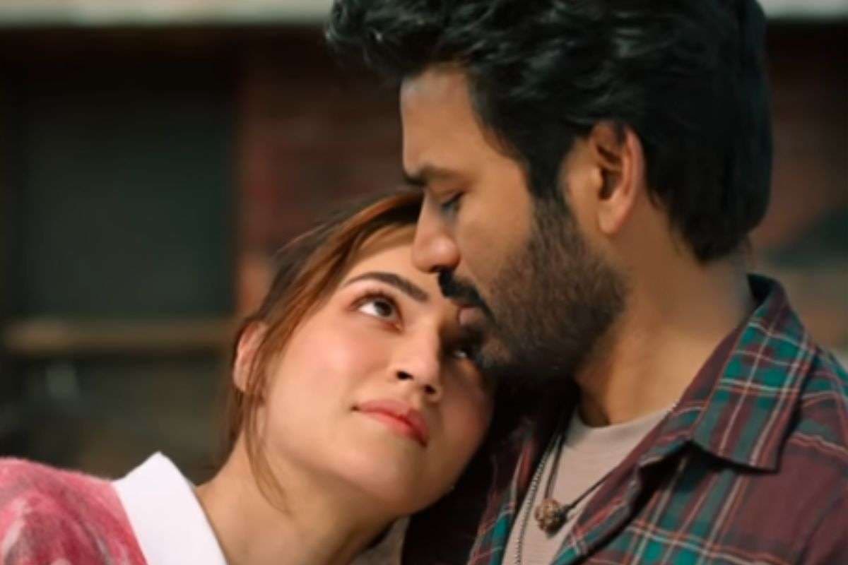 Tere Ishk Mein First Review: टिकट बुक करने से पहले पढ़ें धनुष-कृति की फिल्म का पहला रिव्यू, मिले इतने स्टार्स, क्रिटिक बोले- क्लाइमेक्स ही इसकी जान