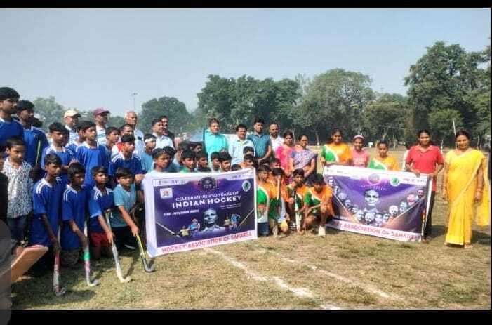 हॉकी में महिला वर्ग में कल्पना चावला टीम रही विजेता