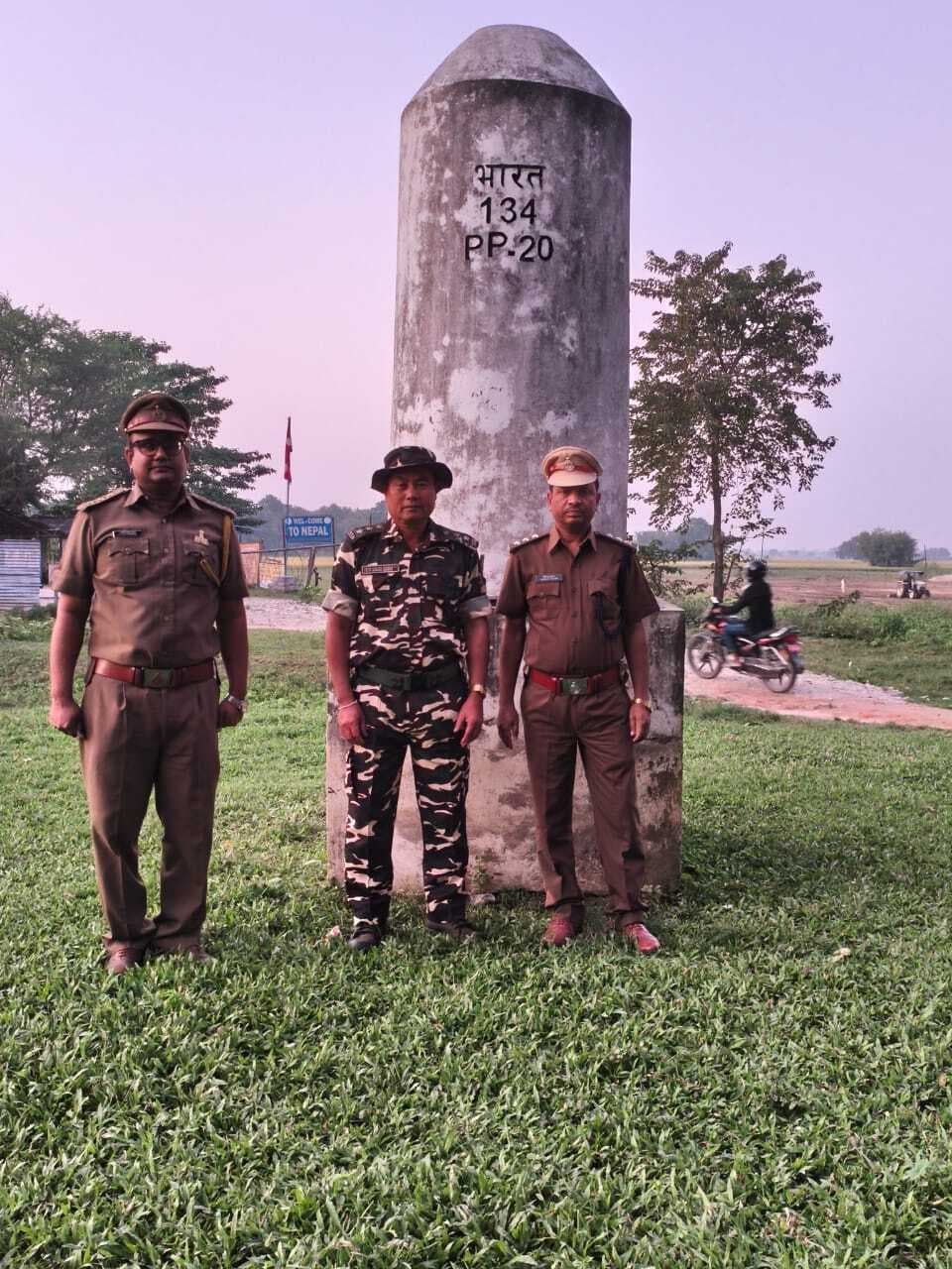 सीमा पर चौकसी बढ़ी, कस्टम अधिकारियों ने लिया तैयारियों का जायजा