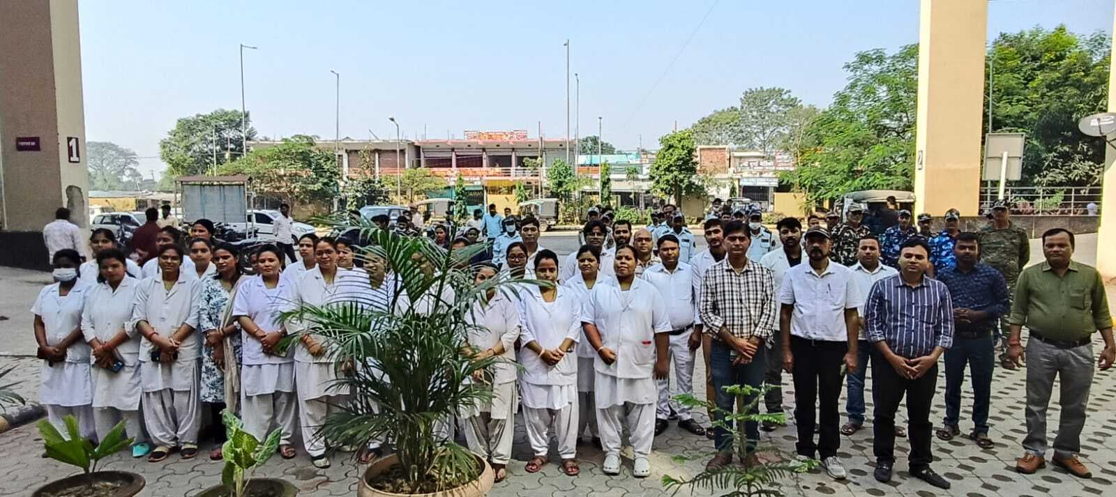 वंदे मातरम् के 150 वर्ष पूरा होने पर सामूहिक गायन आयोजित