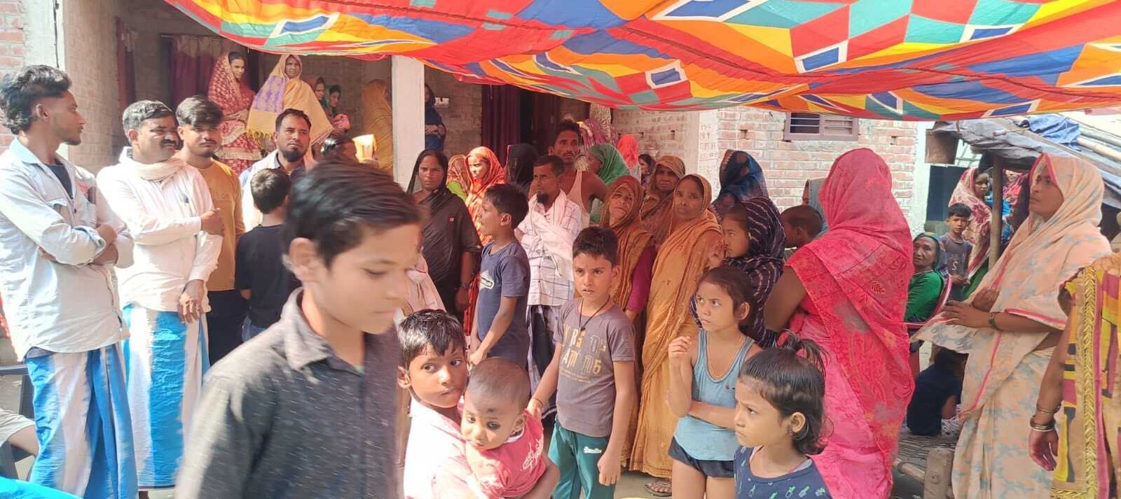 प्रवासी मजदूर का शव घर पहुंचते ही परिजनों में कोहराम