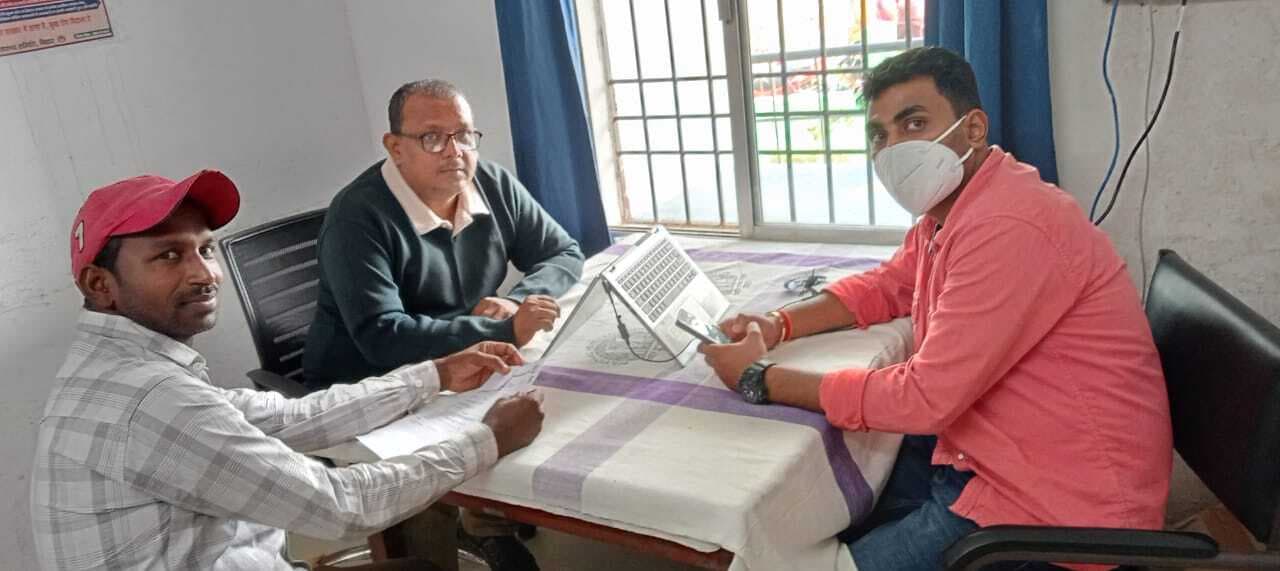 मौसम के बदलते ही सर्दी, खांसी, बुखार के मरीज बढ़े