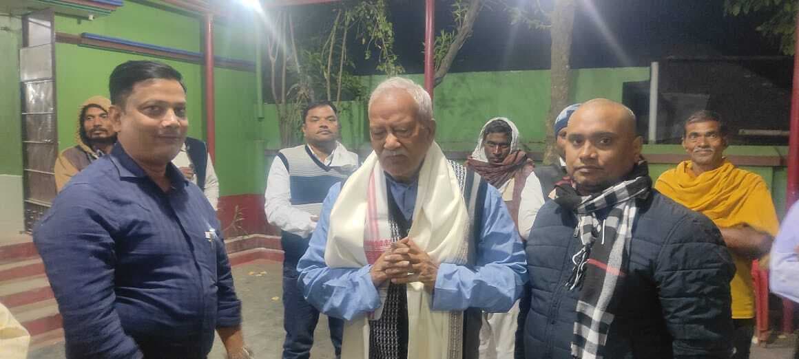 आठवीं बार नरेंद्र नारायण यादव की जीत पर दी बधाई