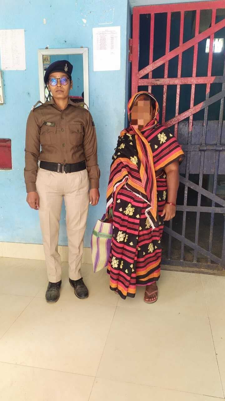 महिला आरोपित को पुलिस ने किया गिरफ्तार