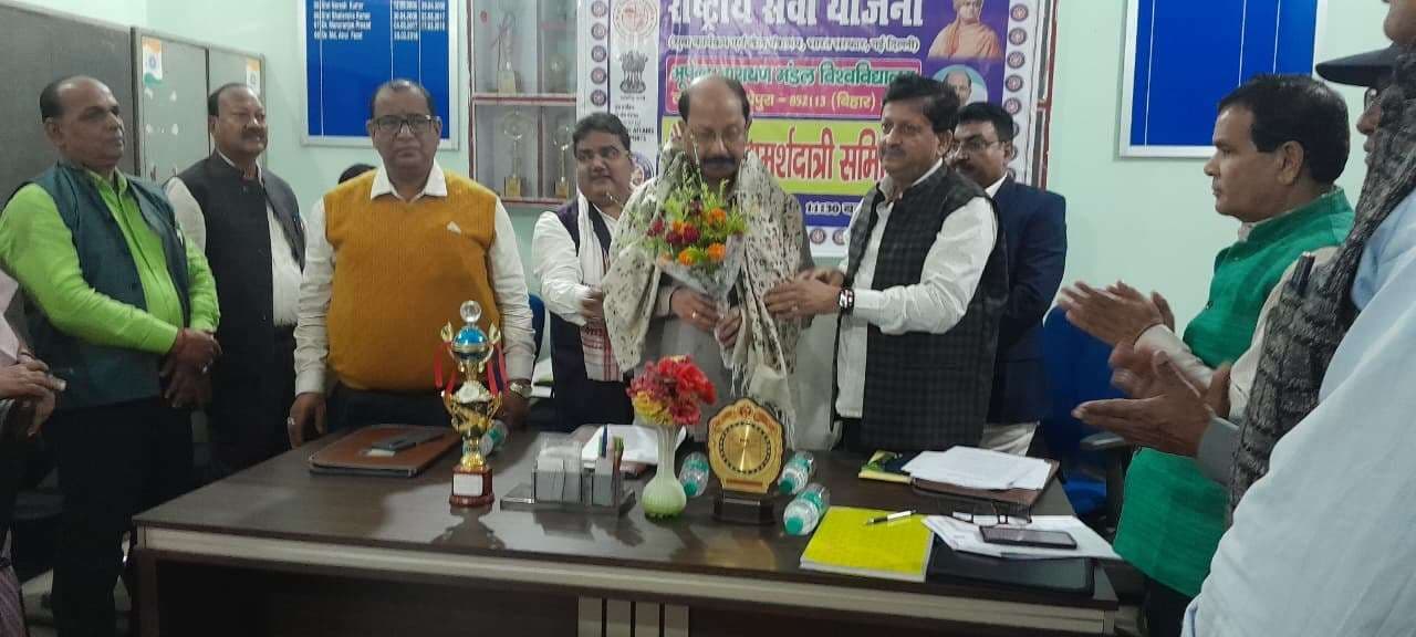 एनएसएस युवाओं में जगाता है सेवा भावना : कुलपति