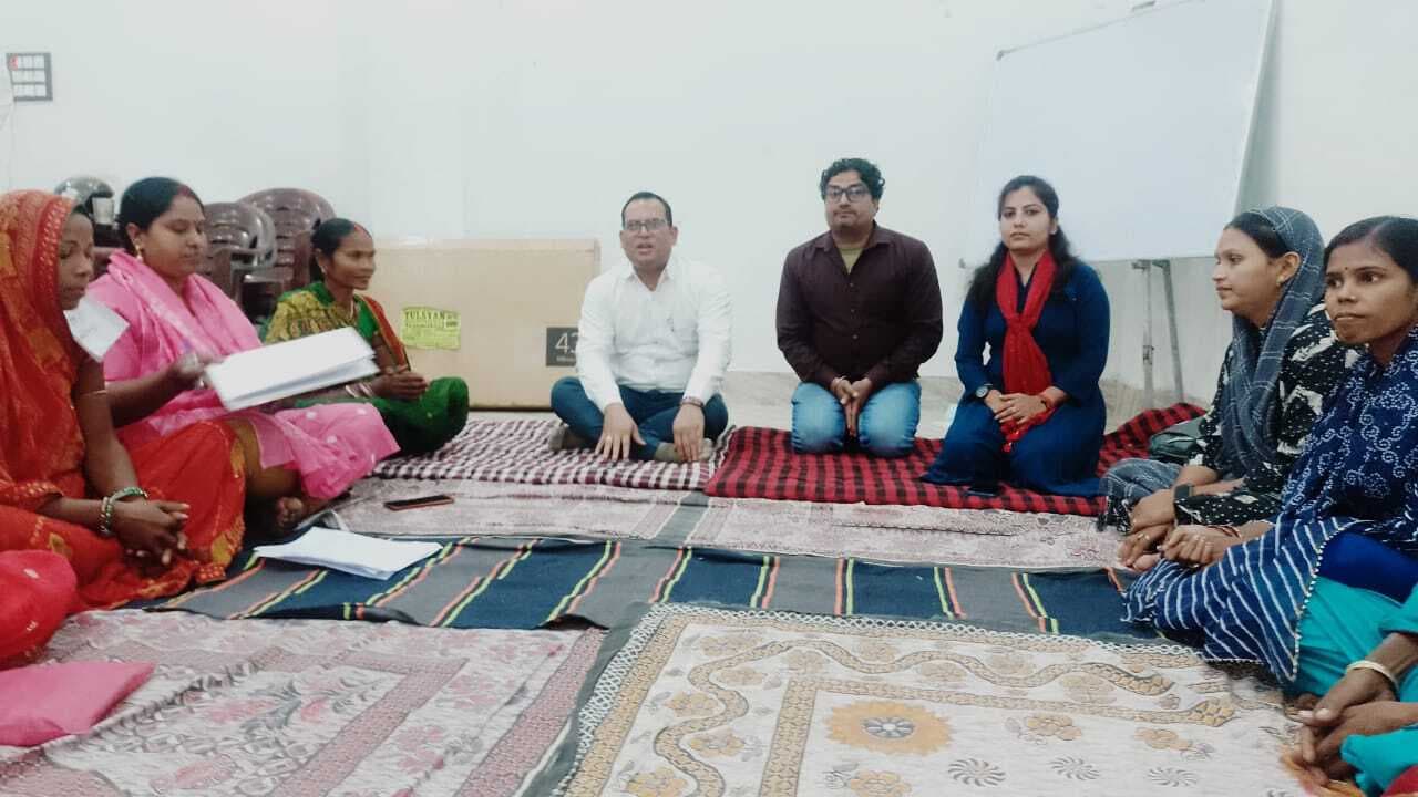 ग्रामीण अर्थव्यवस्था में महिलाओं की भूमिका मजबूत