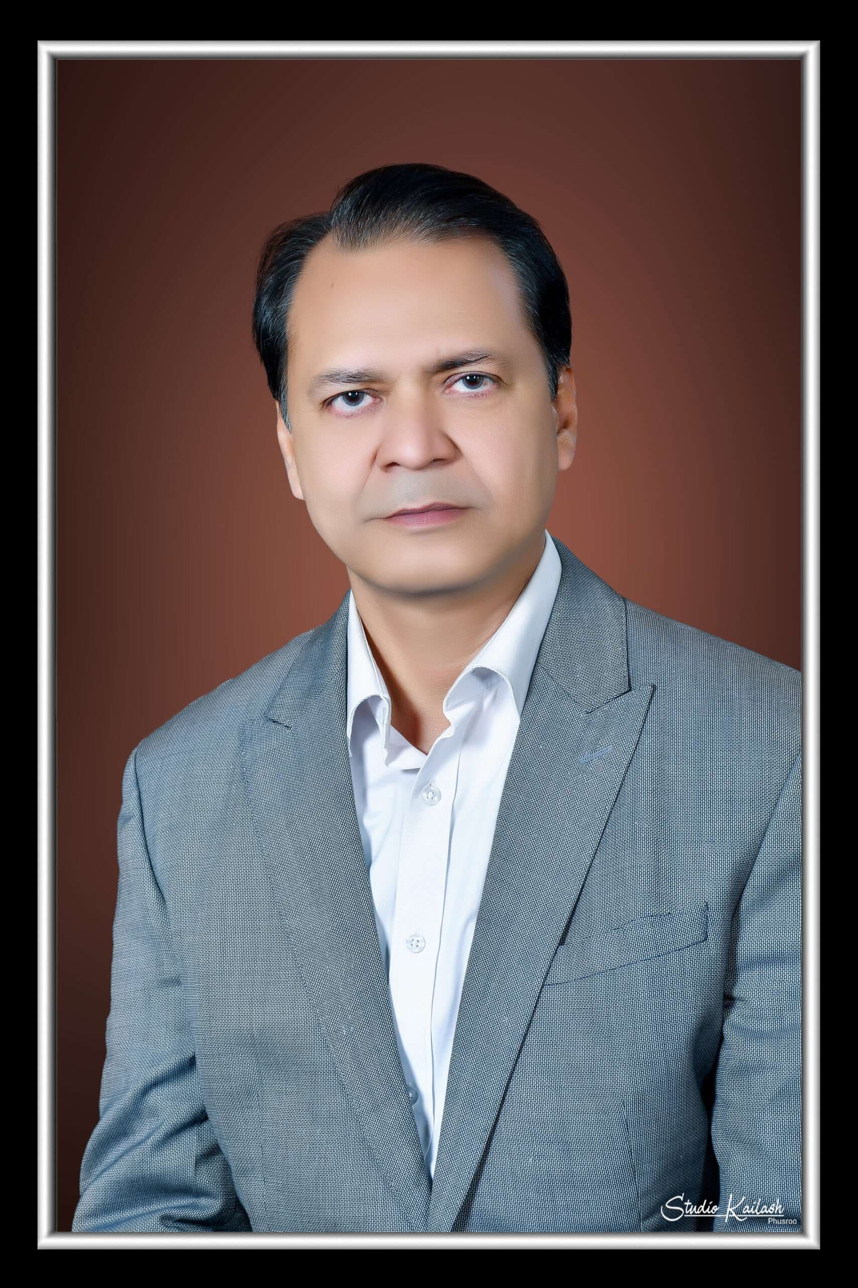 Bokaro News : धर्मेंद्र की शोले देखने के लिए मेघदूत सिनेमा हॉल में कम पड़ जाती थी सीट