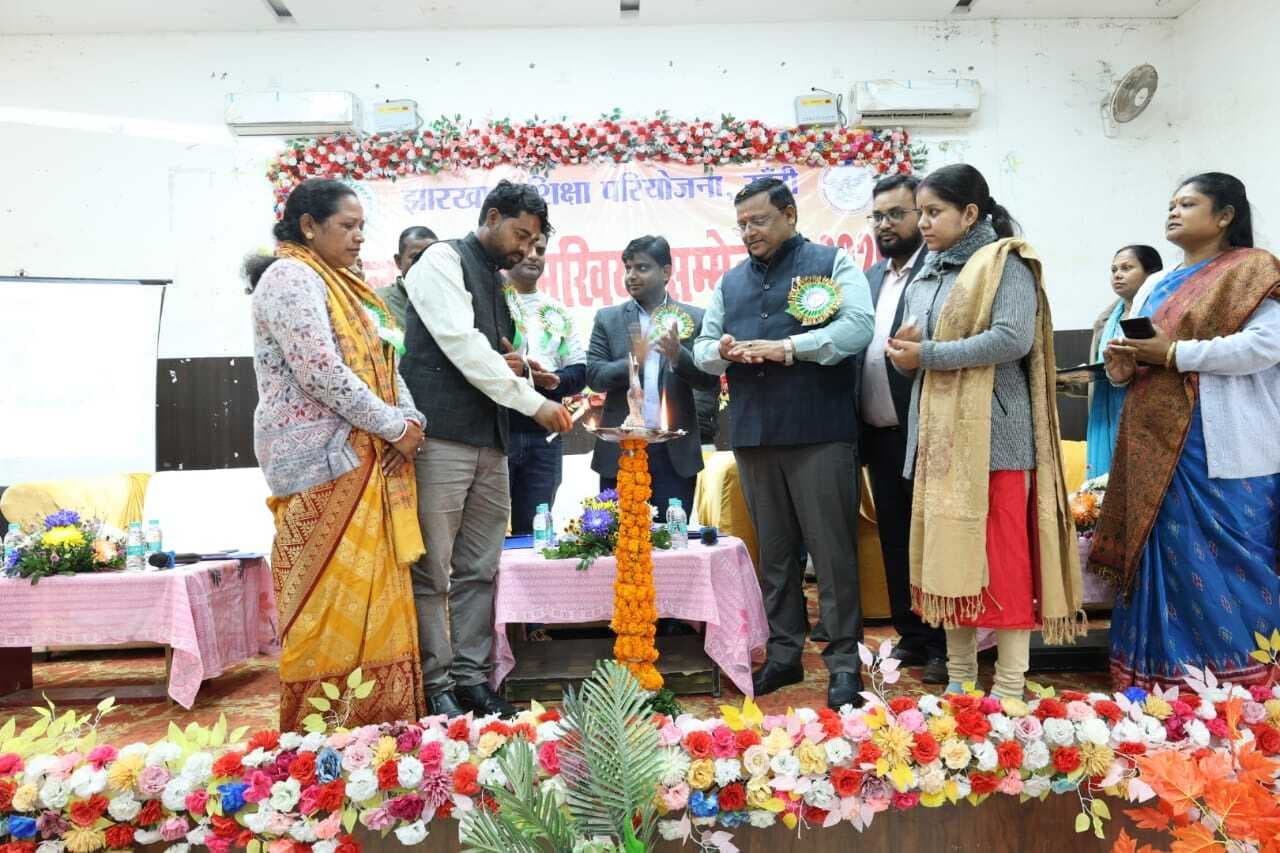 पंचायत प्रतिनिधियों को बतायी गयी शिक्षा के क्षेत्र में उनकी भूमिका