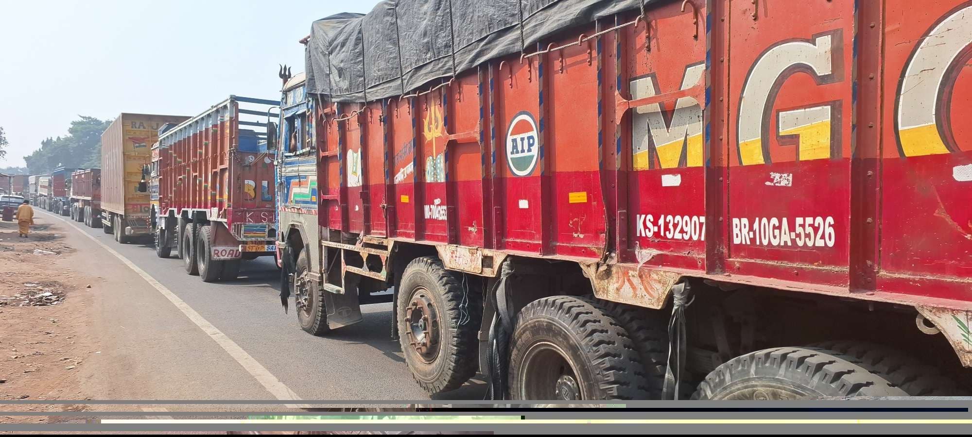 एनएच-31 जाम की समस्या बढ़ी, घंटेभर फंस रहे यात्री