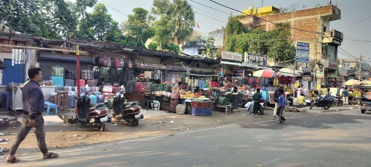 अतिक्रमण हटाओ अभियान का प्रभाव शहर में दिखा