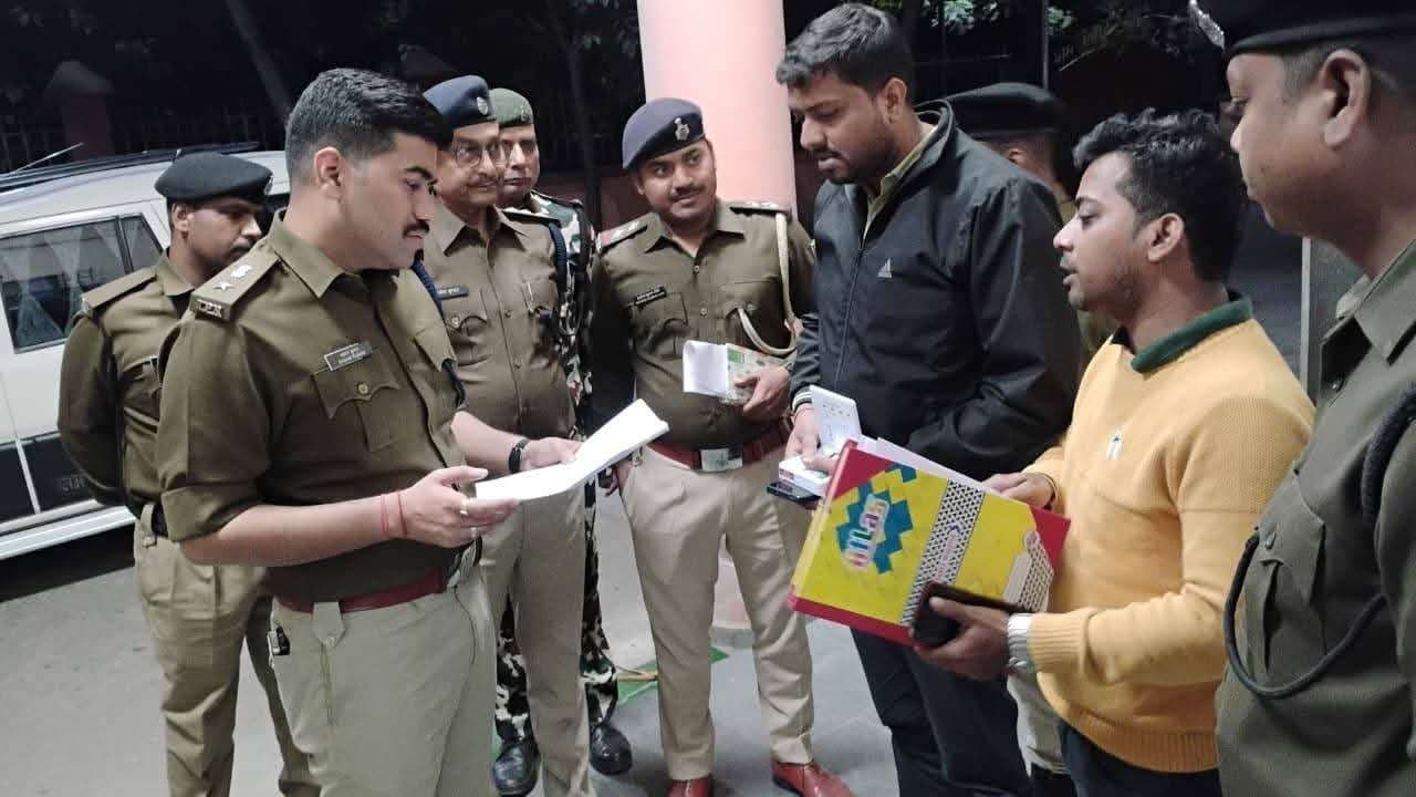 एसपी ने प्रशिक्षुओं को पुलिसिंग की दी जानकारी