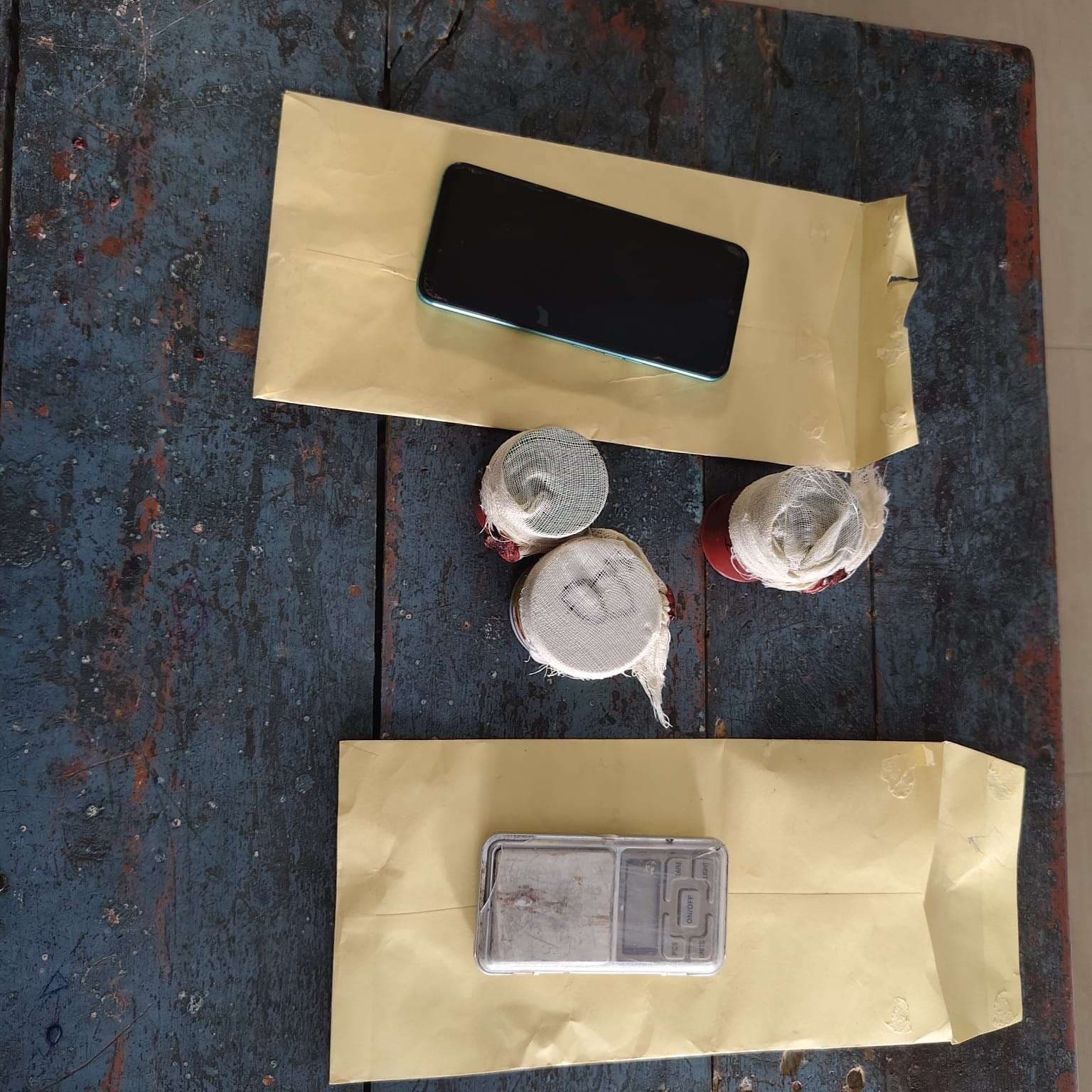 7.74 ग्राम स्मैक के साथ एक महिला गिरफ्तार