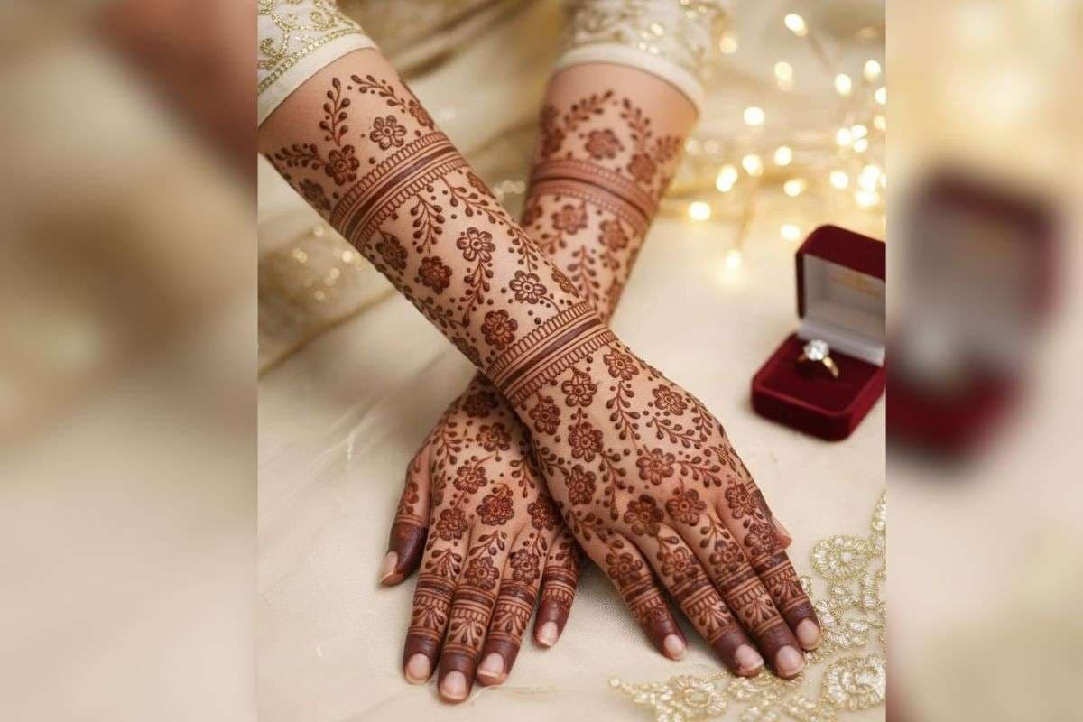 floral mehndi desigen