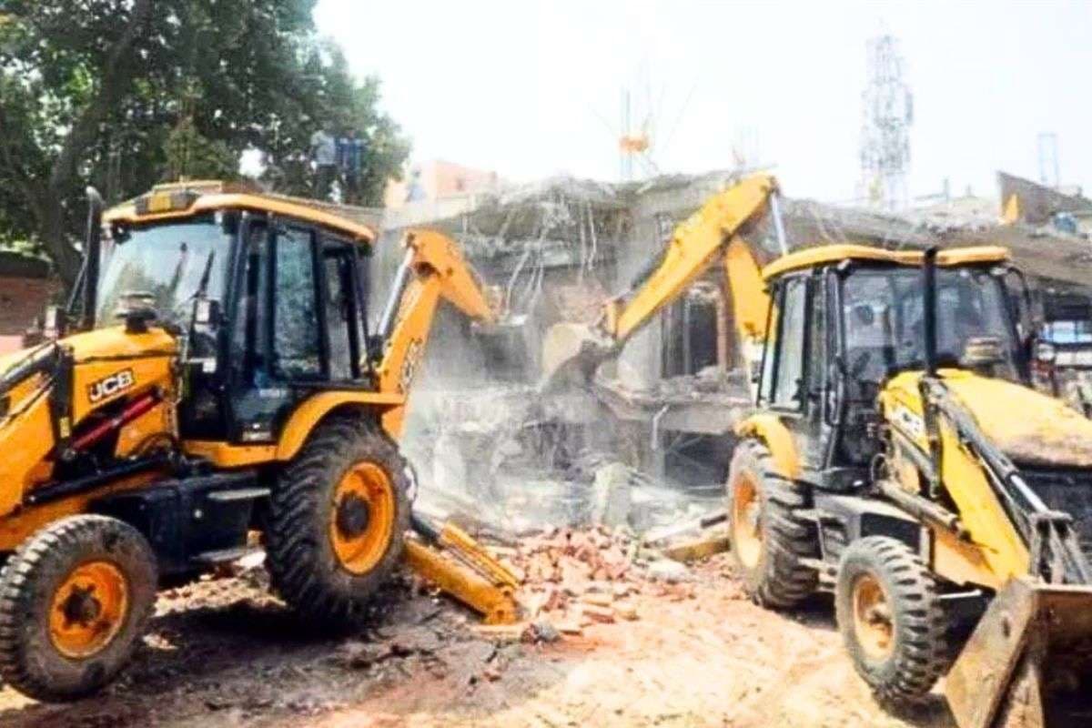 बिहार के इस जिले में शुरू होगा बुलडोजर एक्शन, 12 अवैध घरों पर होगी कार्रवाई