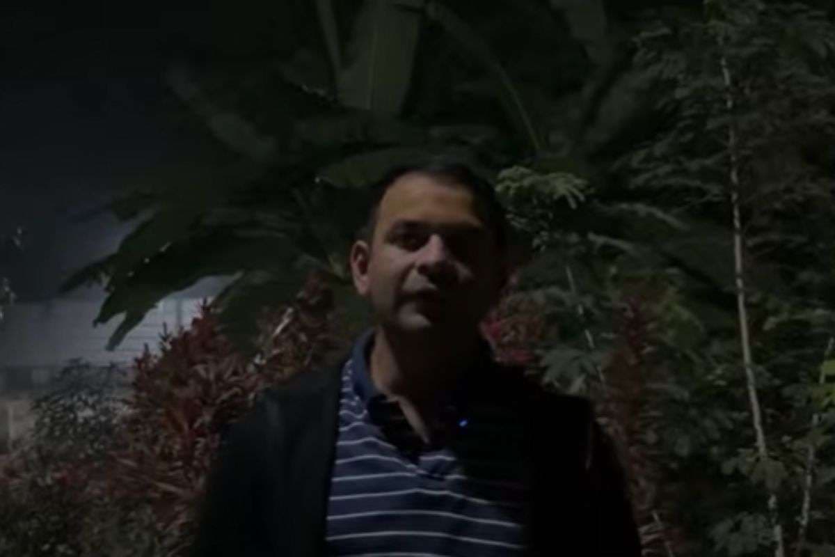 Tej Pratap Yadav: ये कौन सी डरावनी जगह पहुंचे तेज प्रताप यादव? अंधेरे में दिखा कुछ ऐसा कि लगे भागने, दौड़ते-दौड़ते कैमरामैन भी गिरा