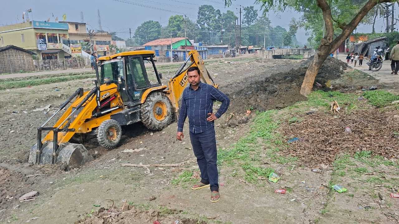 नहर स्थित छठ घाट का निर्माण कार्य हुआ शुरू