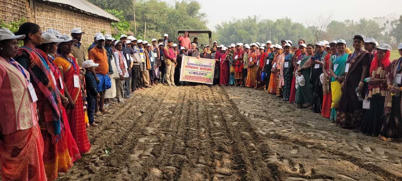 किसनों ने सीखी जीरो टीलेज विधि से खेती