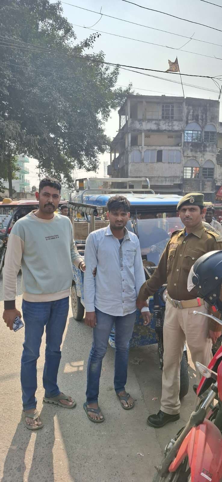 145 लीटर देसी शराब के साथ तस्कर गिरफ्तार