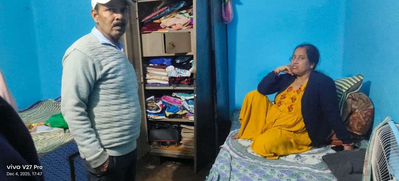 शिक्षिका के घर का ताला तोड़कर चोरों ने उड़ाया नकदी व जेवरात