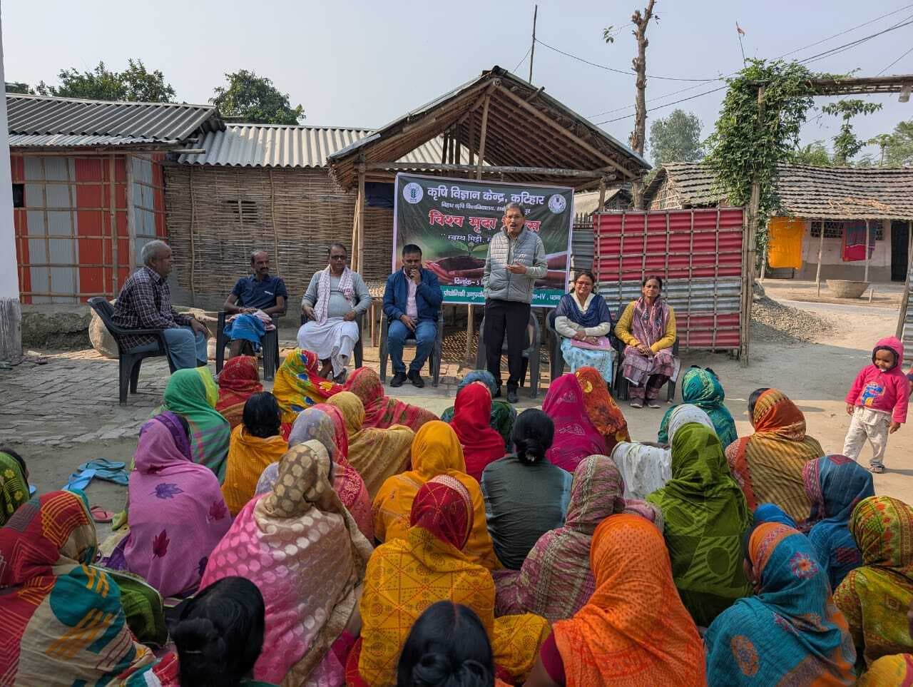 मिट्टी की सेहत को सही रखने के लिए की जांच आवश्यक
