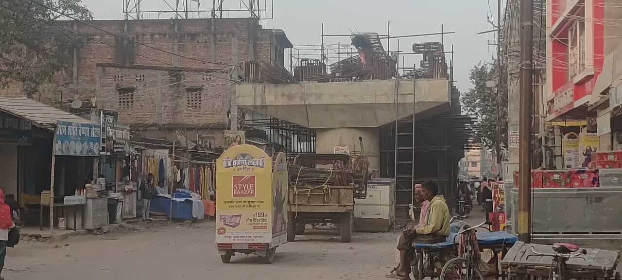 ओवरब्रिज निर्माण में आयी तेजी, जल्द बनने से मिलेगी राहत