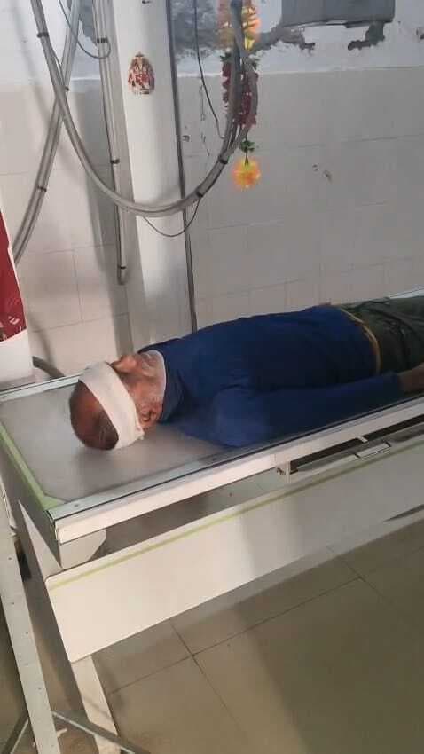 दलित परिवार पर जानलेवा हमला व लूटपाट, तीन गंभीर