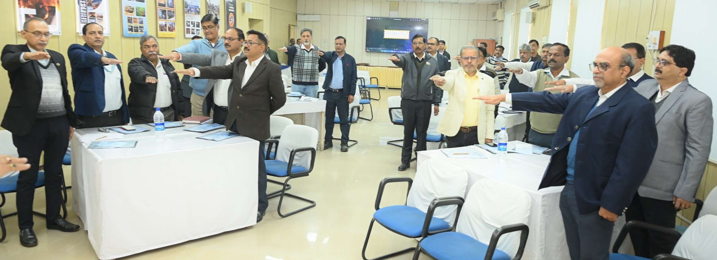 Bokaro News : मजबूत सुरक्षा संस्कृति के निर्माण, परिचालन अनुशासन को बनाये रखें कर्मी : प्रिय रंजन