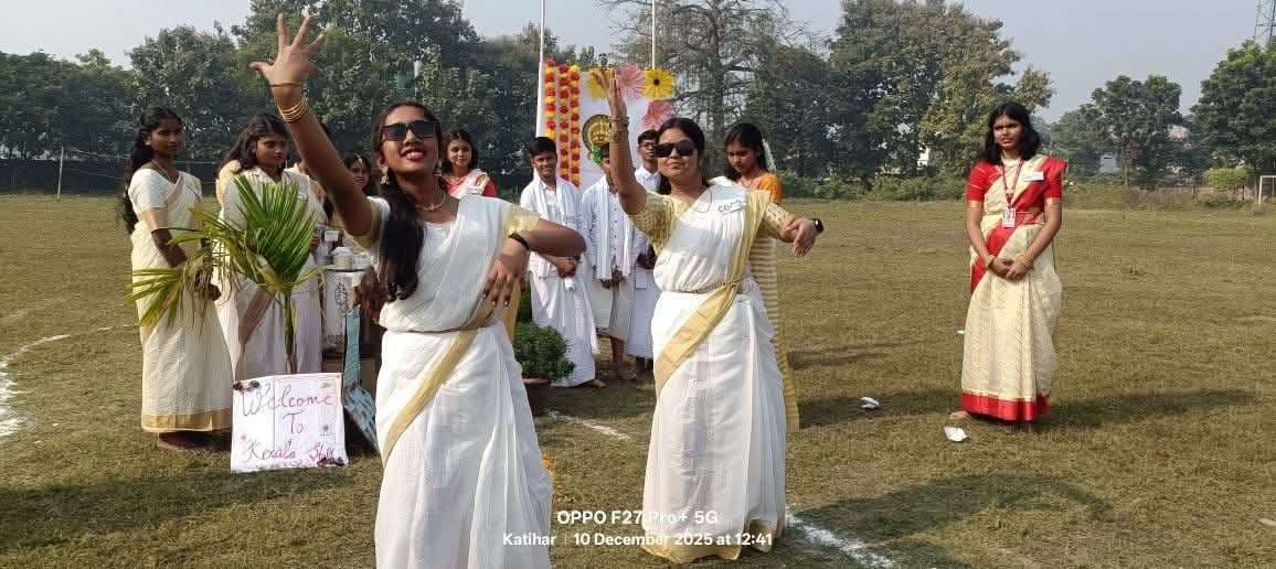 केंद्रीय विद्यालय में लगा भाषा उत्सव मेला