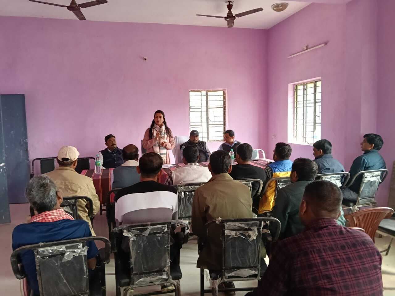 निर्धारित दर से अधिक दामों पर उर्वरक बिक्री पर होगी कार्रवाई: बीएओ