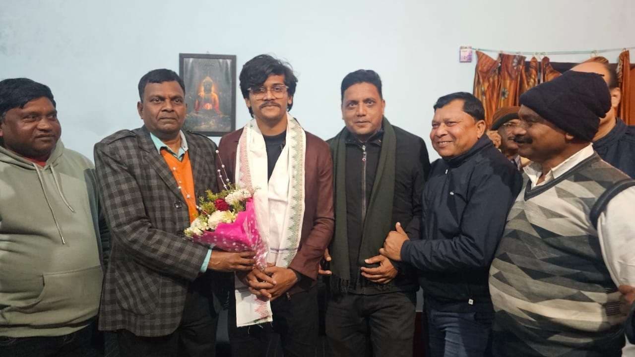 Bokaro News : युवाओं ने क्षेत्र का मान बढ़ाया : डॉ लंबोदर