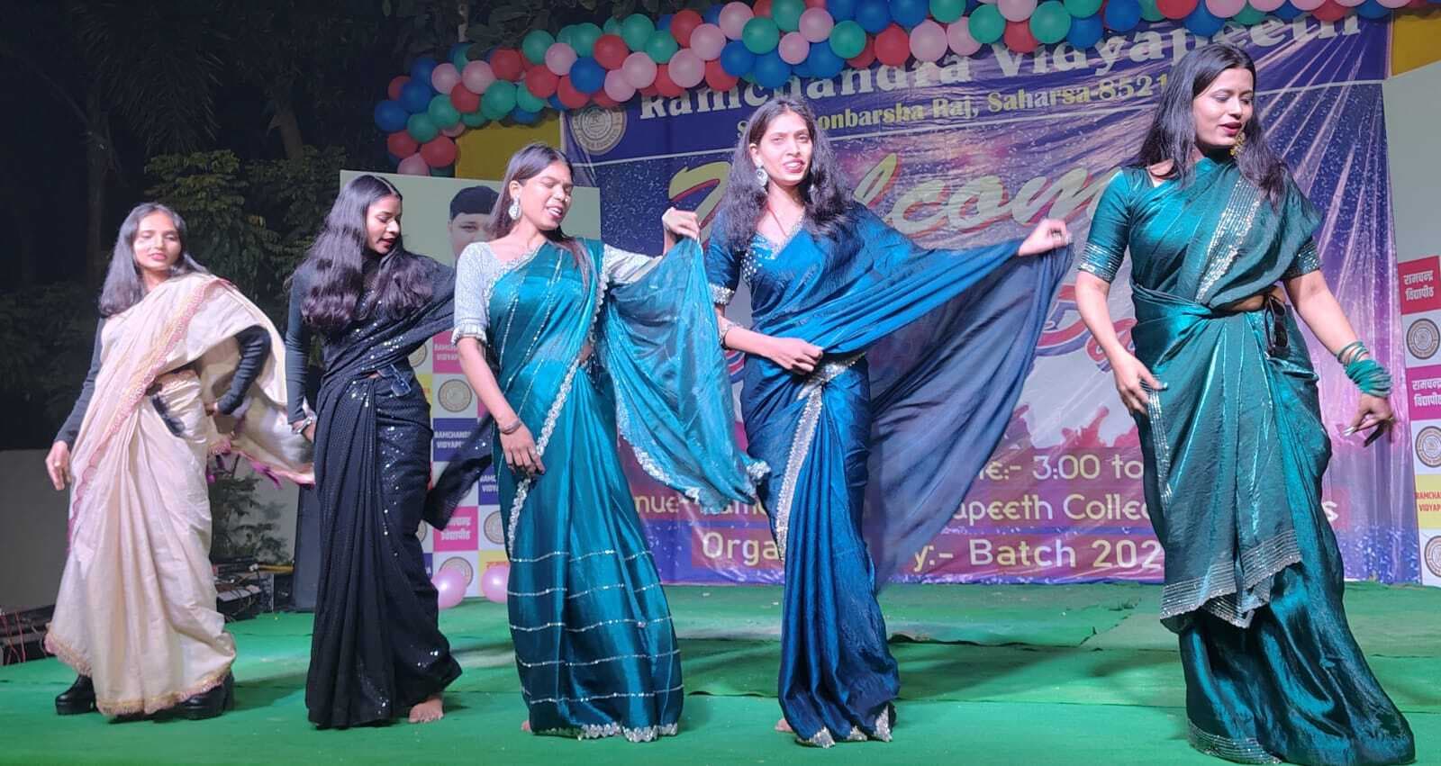 नवकांत मिस्टर फ्रेशर व जीनत को मिस फ्रेशर का मिला ताज