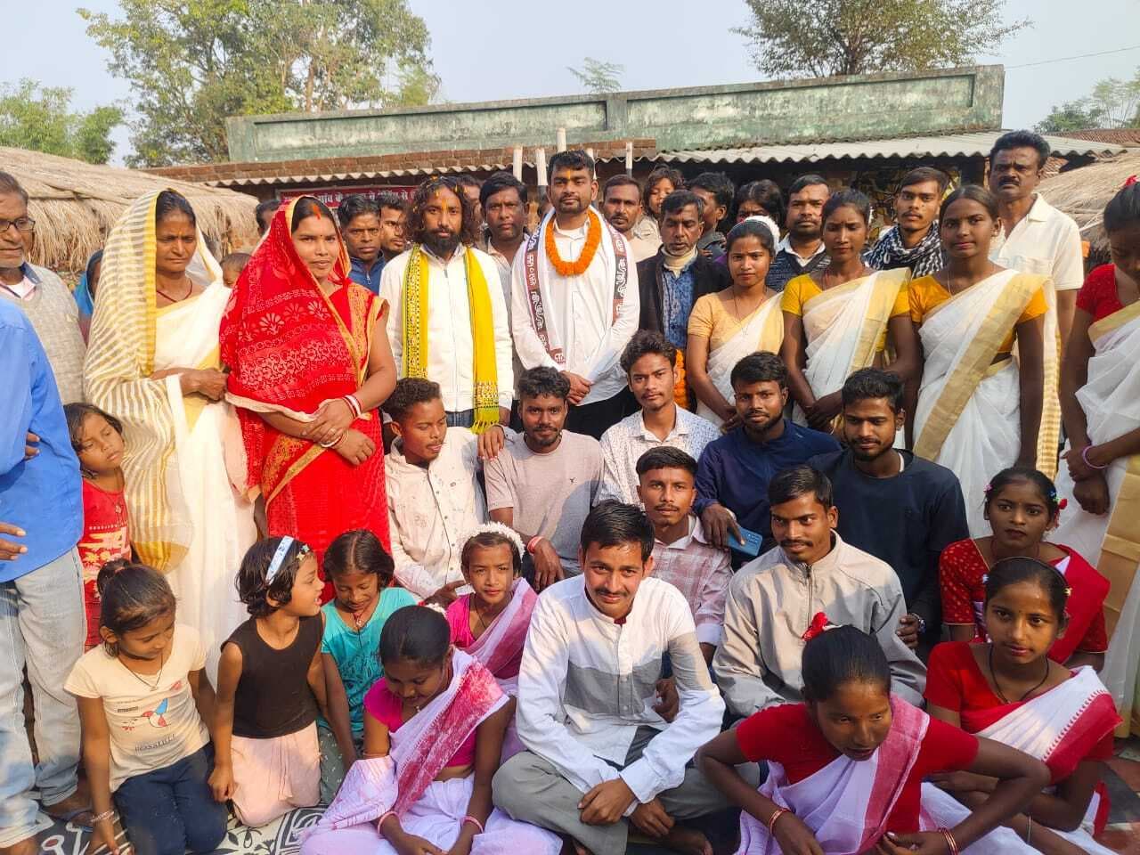 चिरूडीह में विधायक जयराम महतो का स्वागत