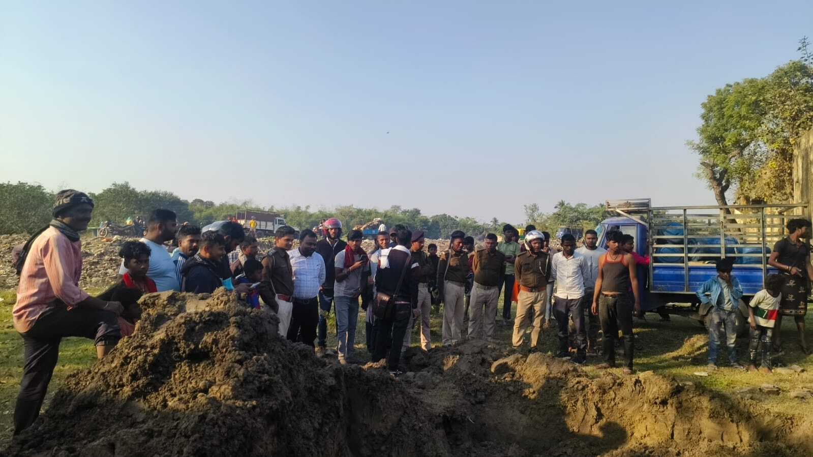 अवैध मांगुर मछली लदा ऑटो जब्त, किया नष्ट