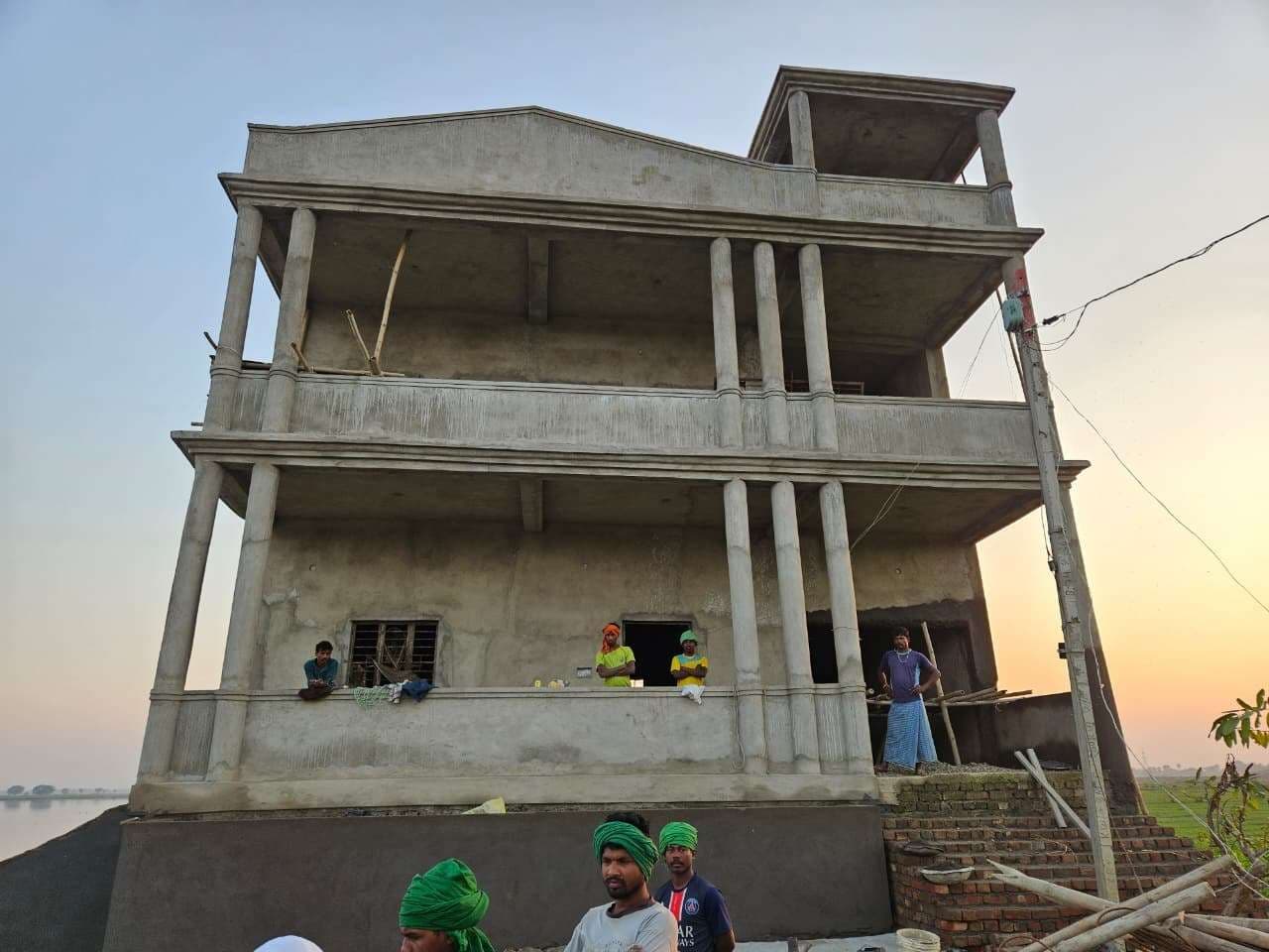 गोगाबिल झील के कार्य में बरती जा रही अनियमितता