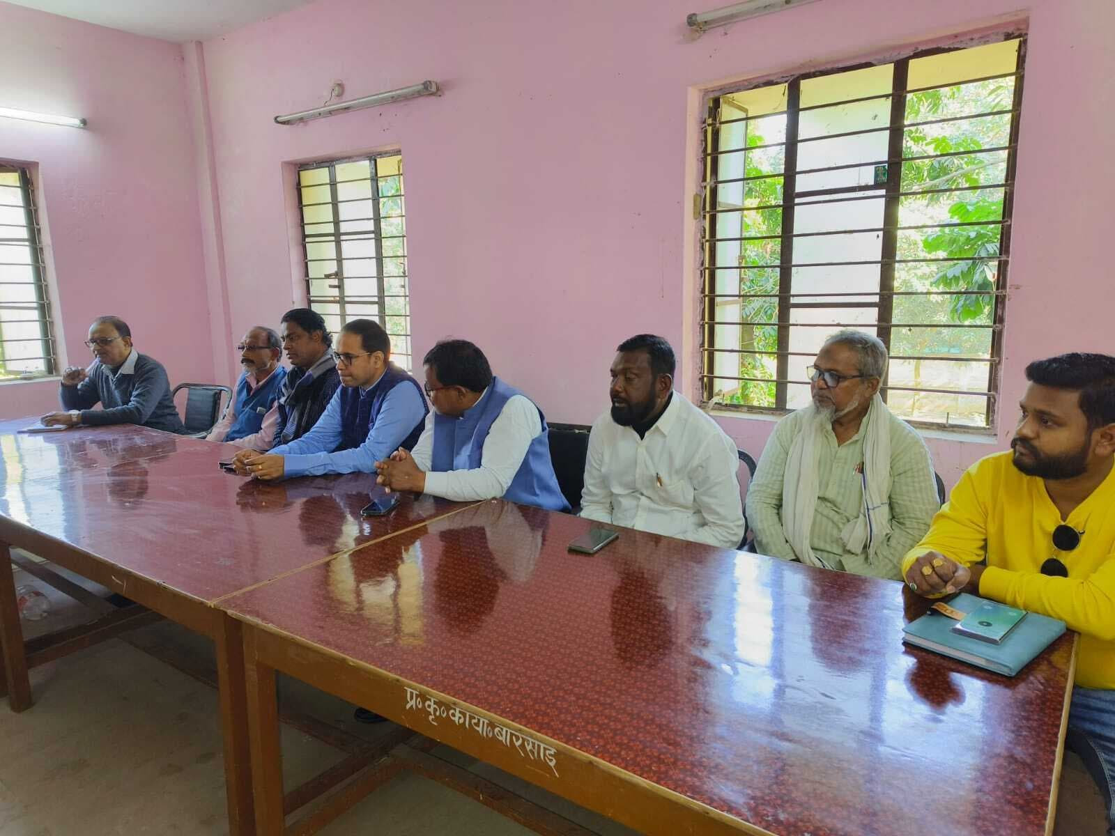 खपत के अनुरूप खाद आपूर्ति व वितरण में पारदर्शिता पर जोर