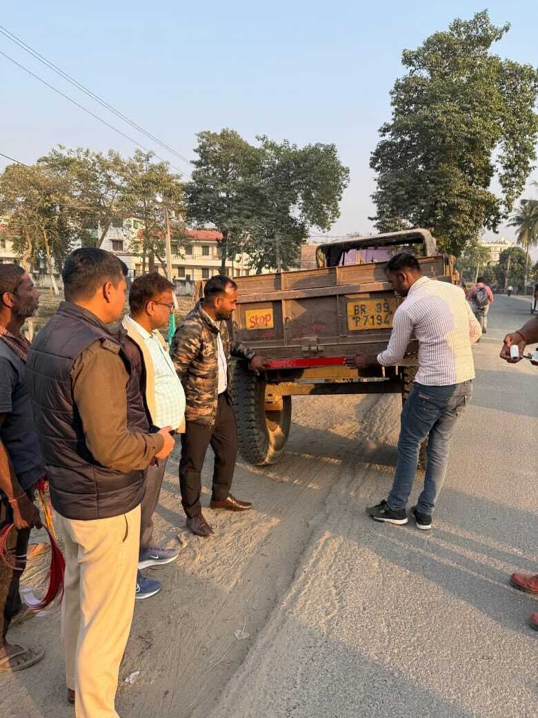 परिवहन विभाग के अधिकारियों ने की 345 वाहनों की जांच, 1.16 लाख वसूला जुर्माना