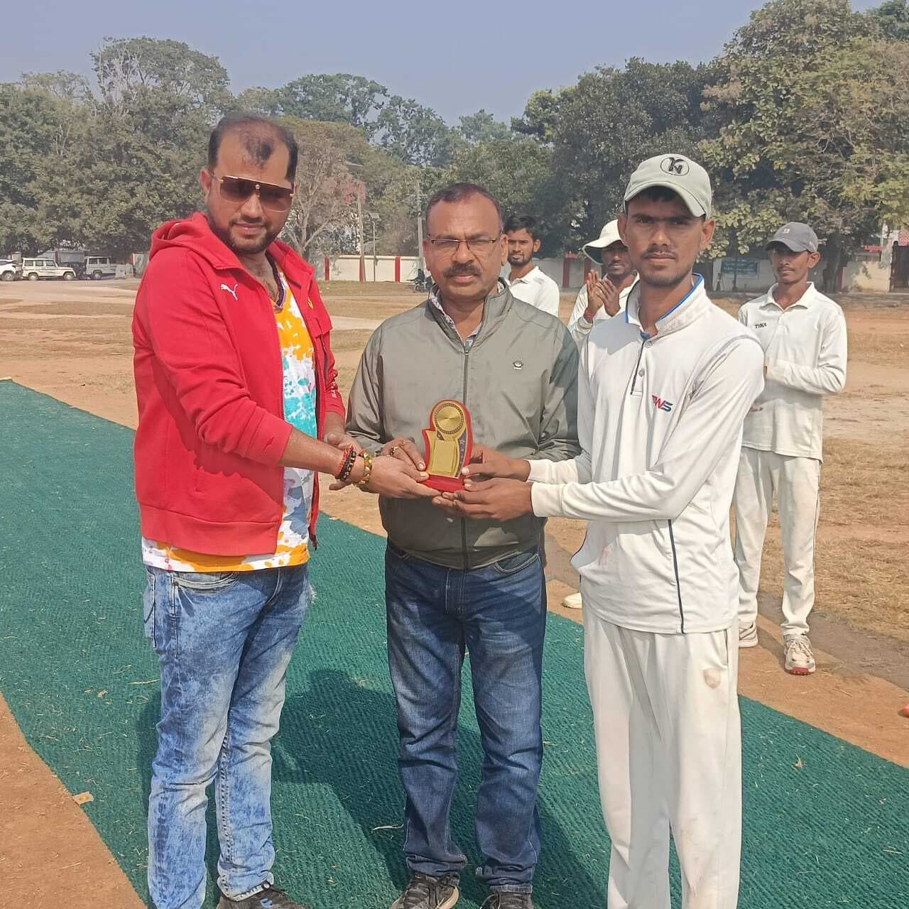 सोनेट रेड ने यंग स्टार को नौ विकेट से हराया