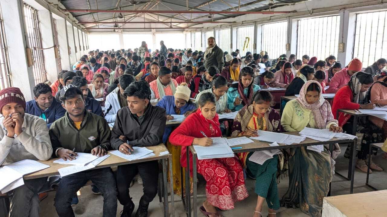 यूवीके कॉलेज में परीक्षा अवधि के दौरान भी नियमित रूप से चलेगी कक्षाएं