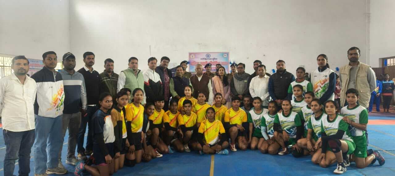 बीपी मंडल इंडोर स्टेडियम में 51वीं बिहार राज्य जूनियर बालिका कबड्डी प्रतियोगिता शुरू
