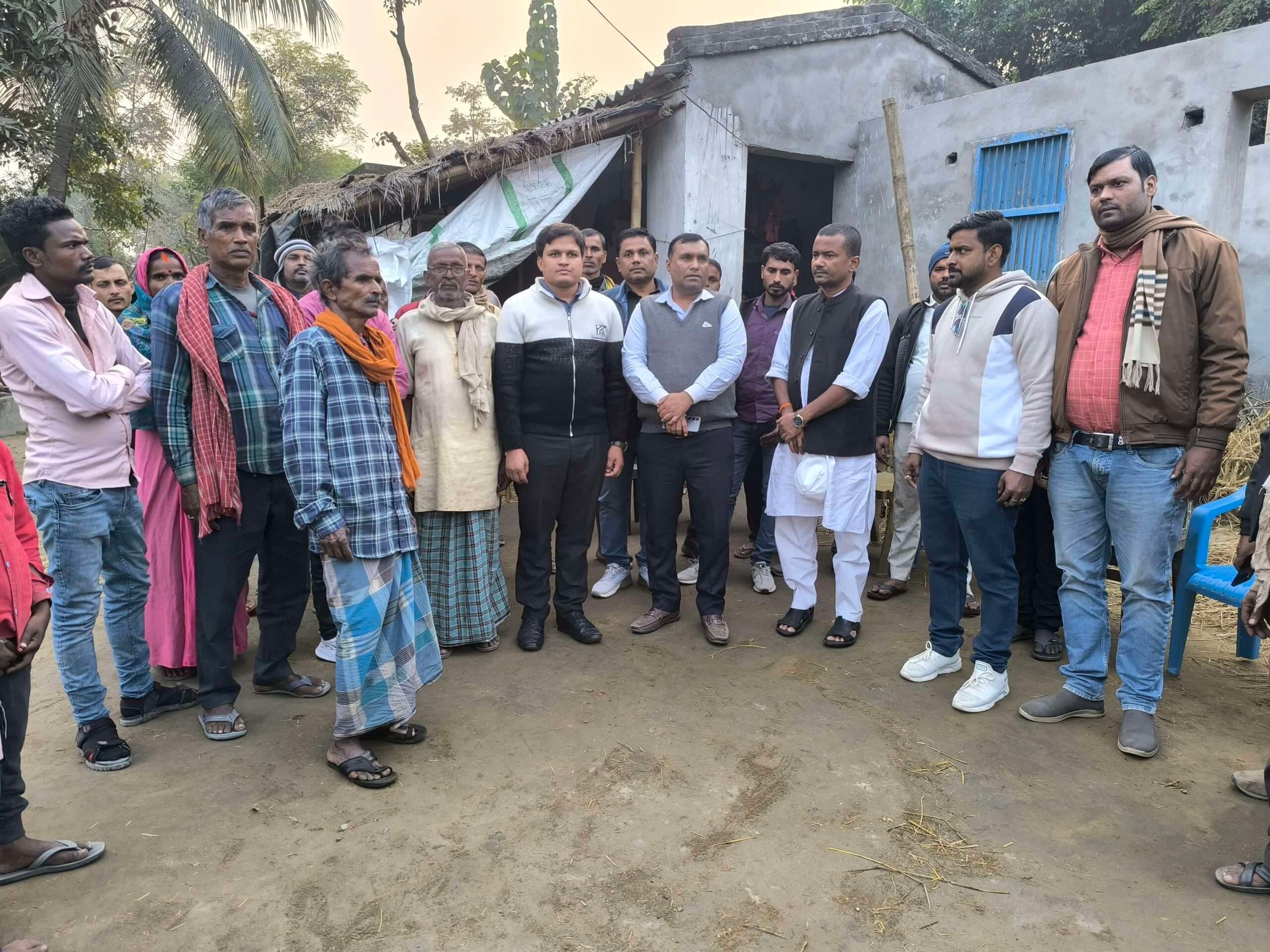 पंचगछिया नरई उत्तर टोला में खुलेगा नया विद्यालय, डीईओ ने किया स्थल निरीक्षण